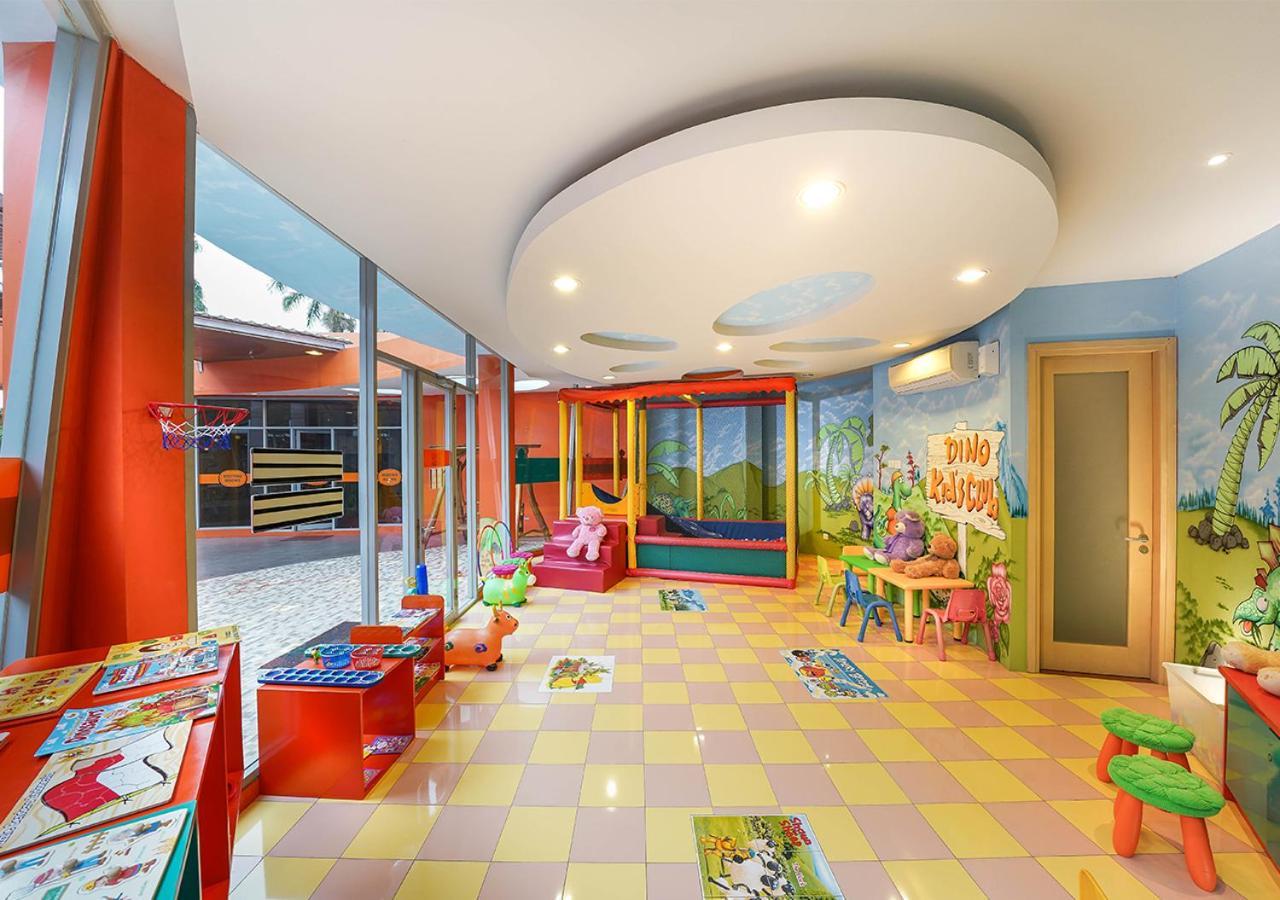 Harris Hotel Sentul City Μπογκόρ Εξωτερικό φωτογραφία