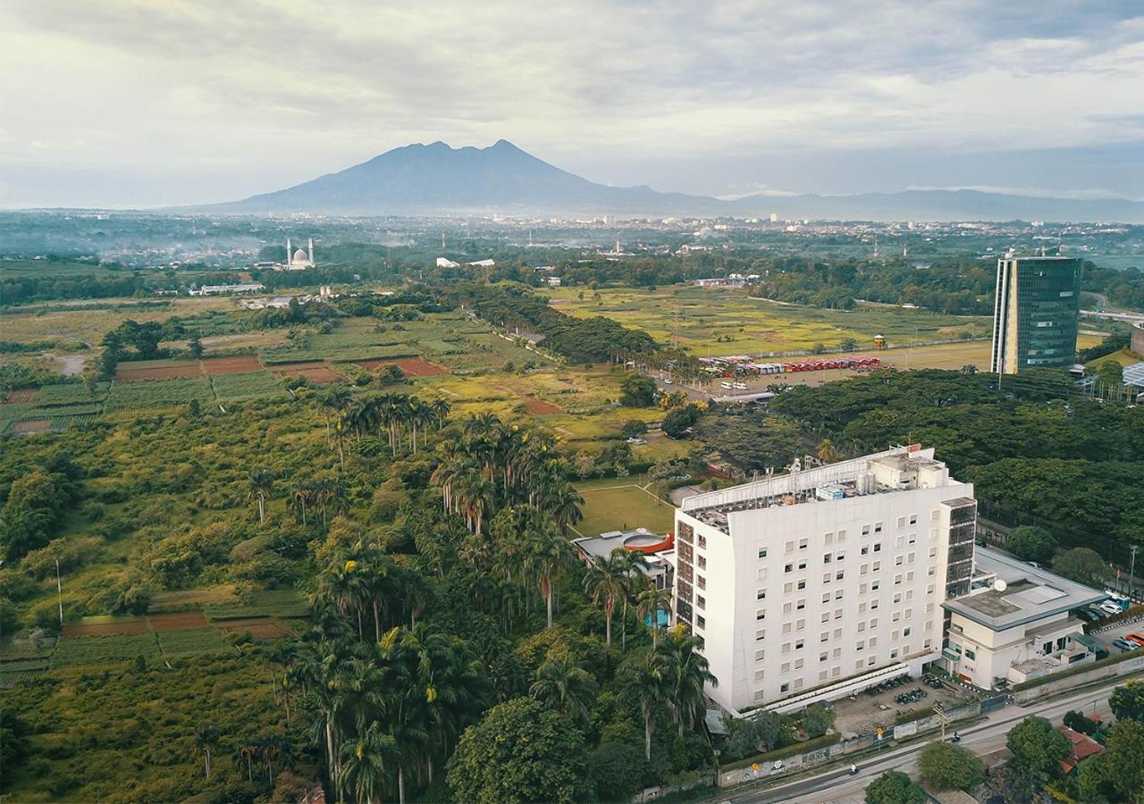 Harris Hotel Sentul City Μπογκόρ Εξωτερικό φωτογραφία