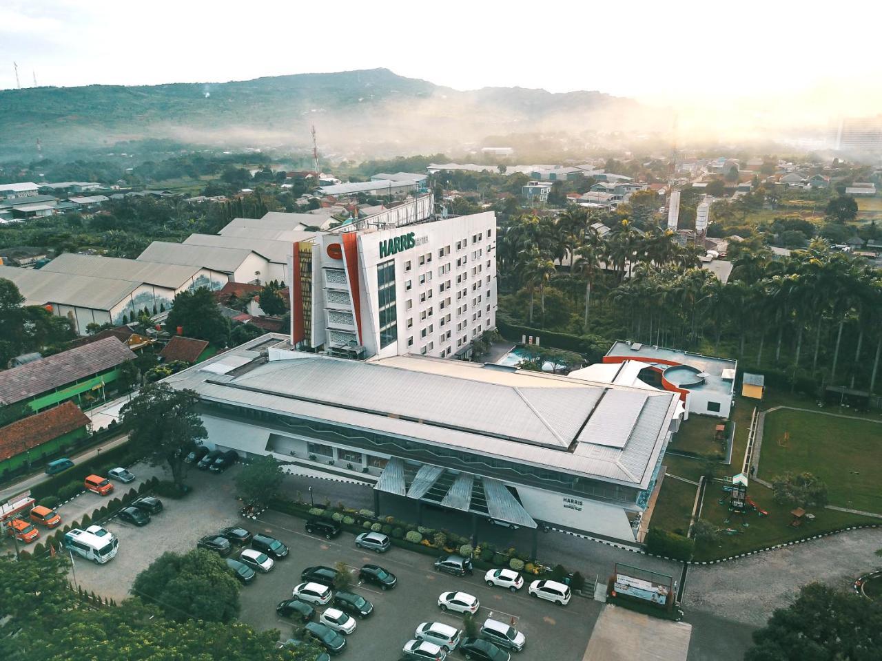 Harris Hotel Sentul City Μπογκόρ Εξωτερικό φωτογραφία